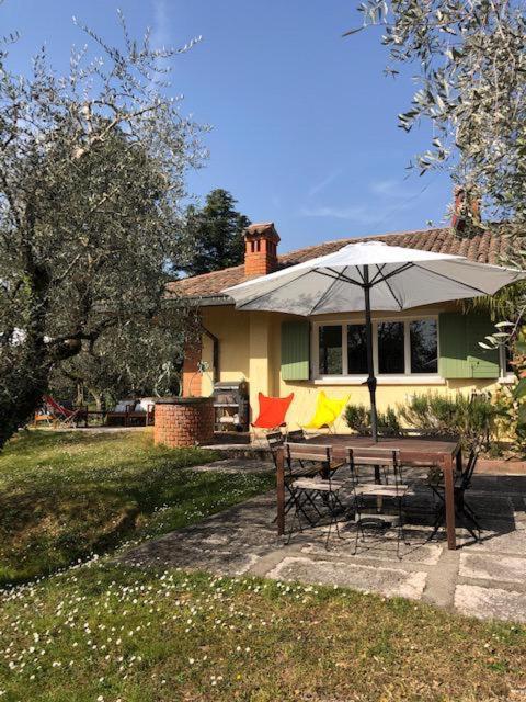 Villa Sweet Flower - With Private Pool And Garden Manerba del Garda Exterior photo