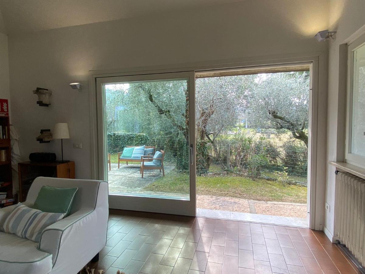 Villa Sweet Flower - With Private Pool And Garden Manerba del Garda Exterior photo